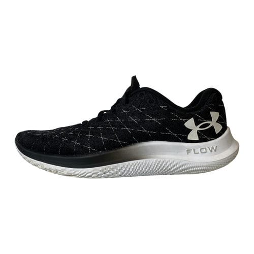【誠品生活新店店】UNDER ARMOUR/低筒運動休閒鞋/27cm/3024903-001