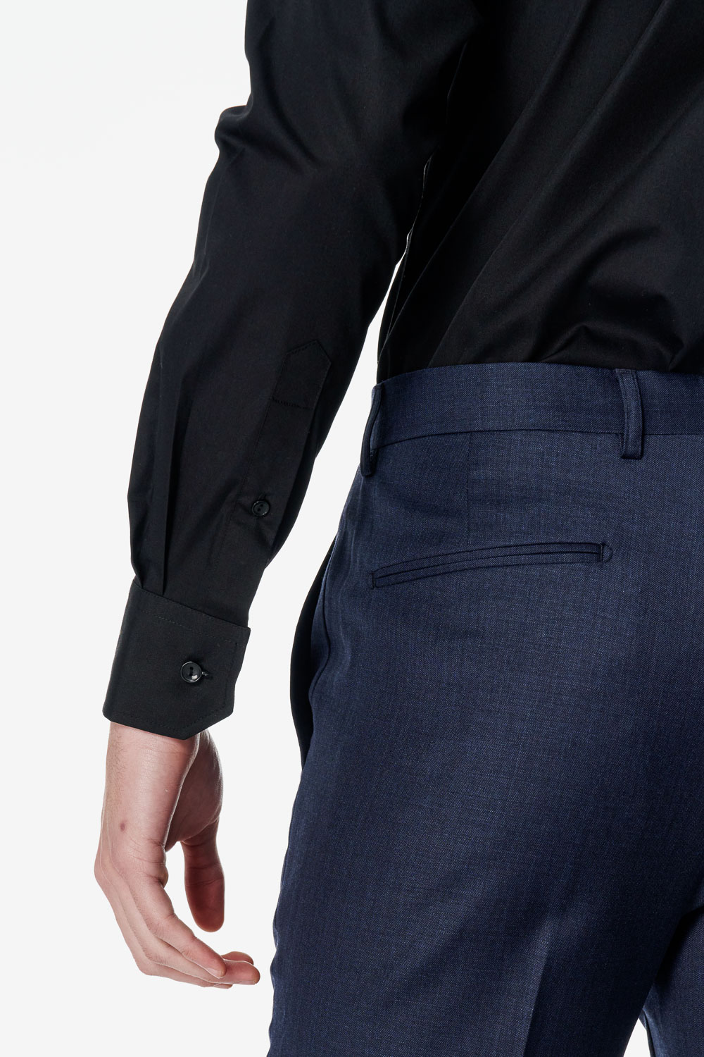 SST&C Black Classic Fit Shirt | 00062503010_3