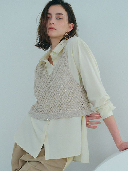 【SET ITEM】細閃亮片網洞背心+長袖翻領襯衫(07000339200) - YECCA VECCA