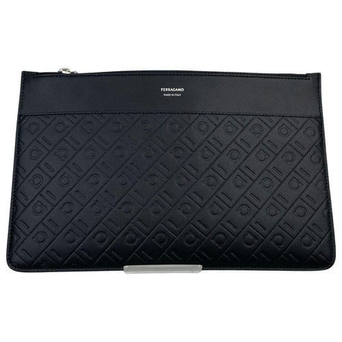 【宜蘭家樂福店】Salvatore Ferragamo/手拿包//