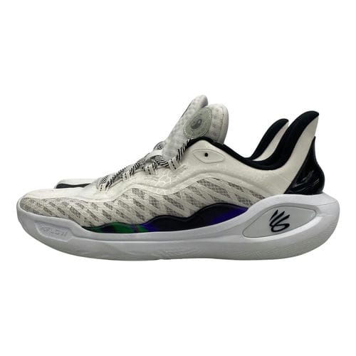 【汐止遠雄店】UNDER ARMOUR/低筒運動休閒鞋/30cm/3027502-100