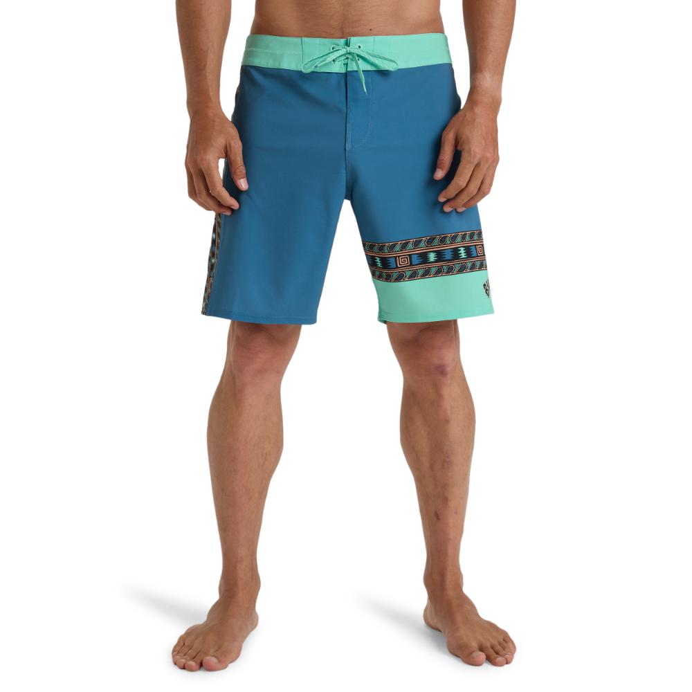 【BILLABONG】Burleigh Pro 18＂ Performance Boardshorts 衝浪褲 海水藍 (EBYBS00116)_1