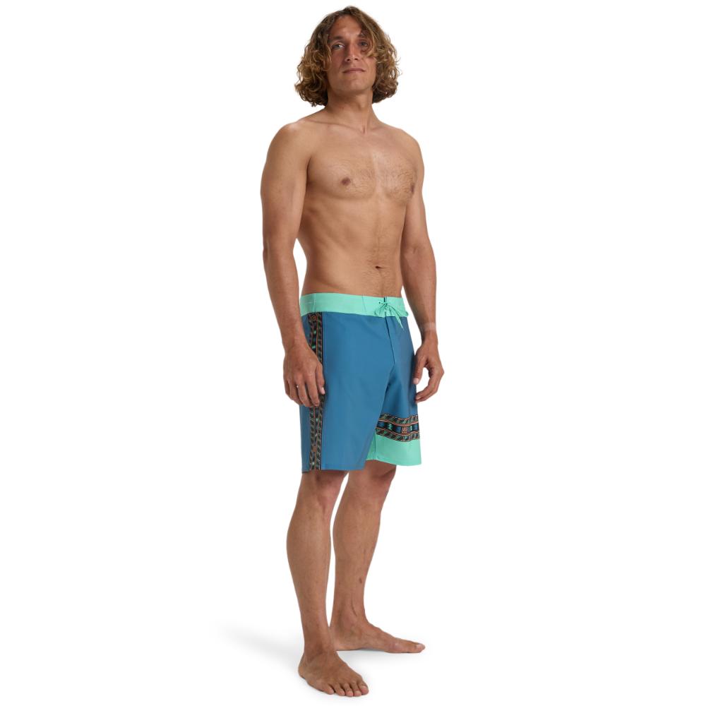 【BILLABONG】Burleigh Pro 18＂ Performance Boardshorts 衝浪褲 海水藍 (EBYBS00116)_5