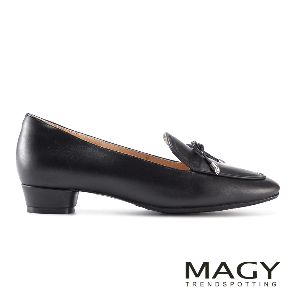 MAGY 牛皮細帶蝴蝶結樂福粗低跟鞋 黑色 #15277
