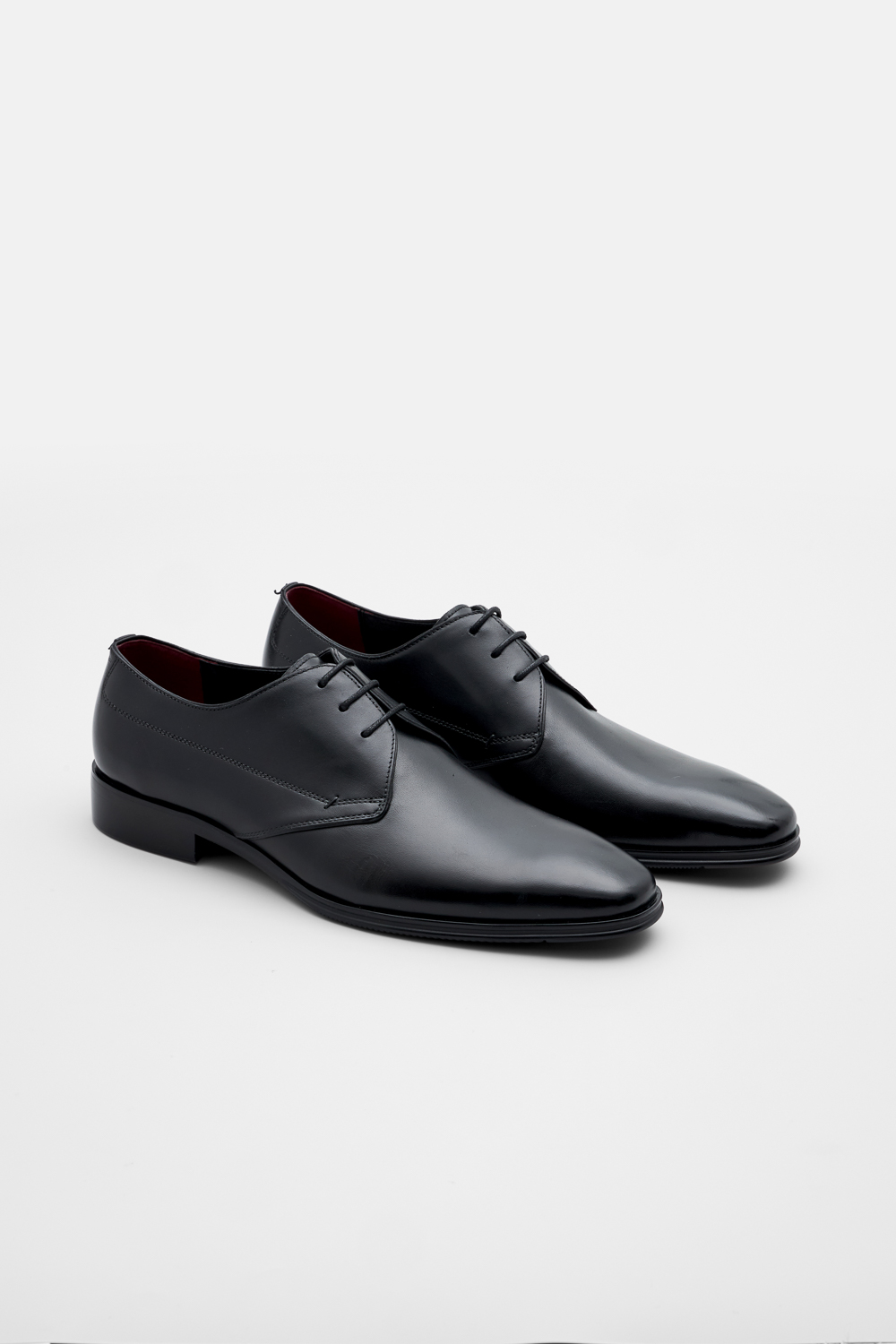 SST&C Black Derby | 00262503001_0