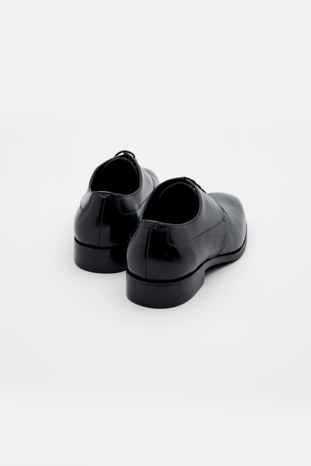 SST&C Black Derby | 00262503001_3