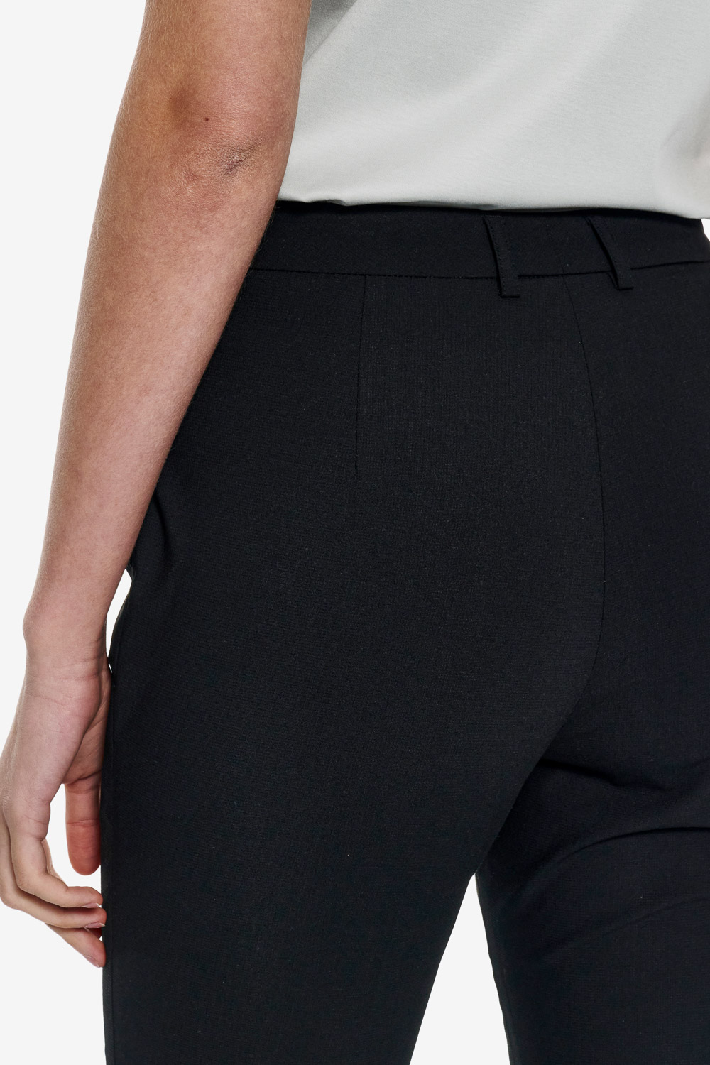 SST&C Black Slim Fit Trousers | 01022503001_4