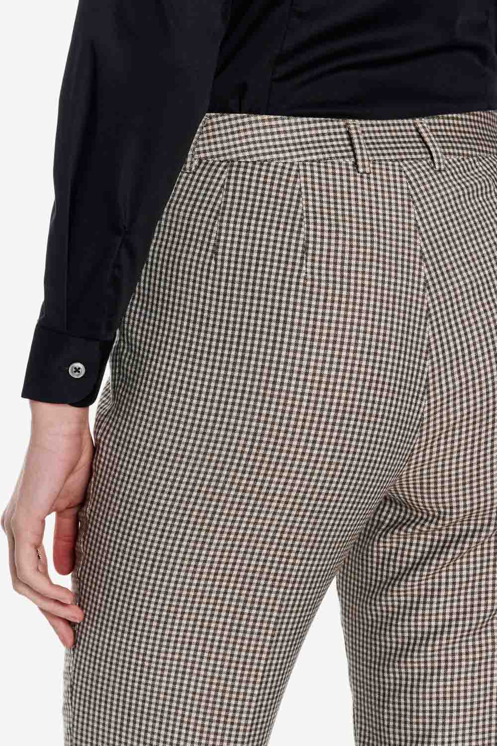 SST&C Classic Plaid Classic Fit Trousers | 01022503004_4