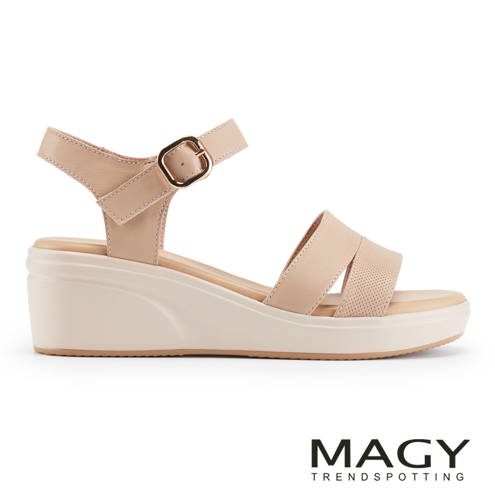MAGY 質感牛皮輕量楔型厚底涼鞋 粉色 #15060