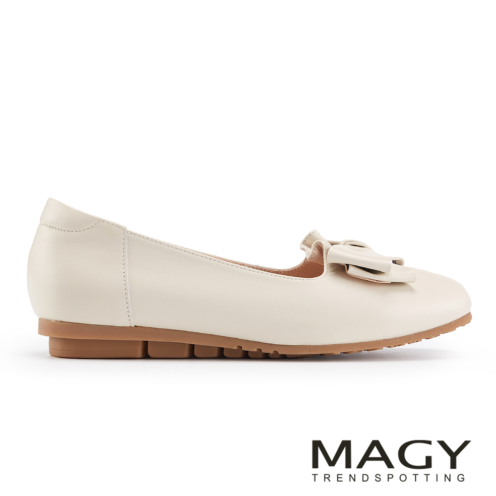 MAGY 抓皺寬版蝴蝶結方頭平底鞋 米色 #15210