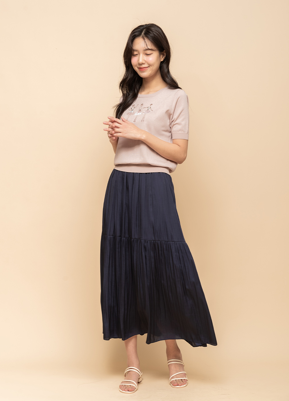 芭蕾女伶刺繡亮澤針織衫_3