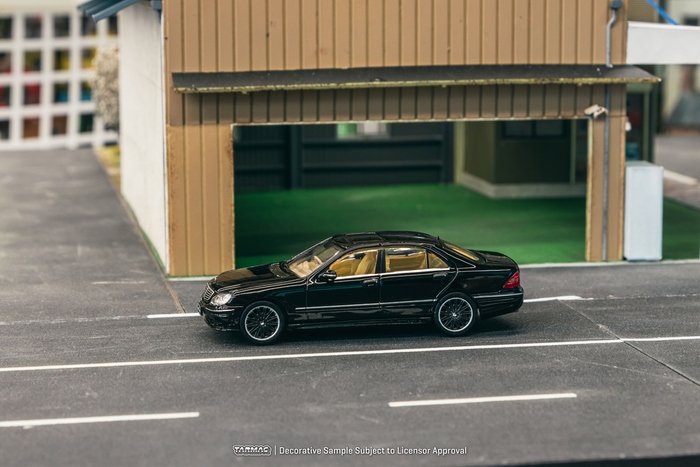 TARMAC WORKS 1/64 賓士 Mercedes-Benz S-Class Wald Black T64G-072-BK_3