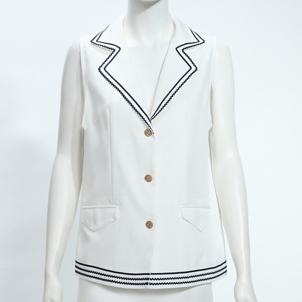 ILEY伊蕾 海軍風異材質拼接背心外套(白；M-XL)_3