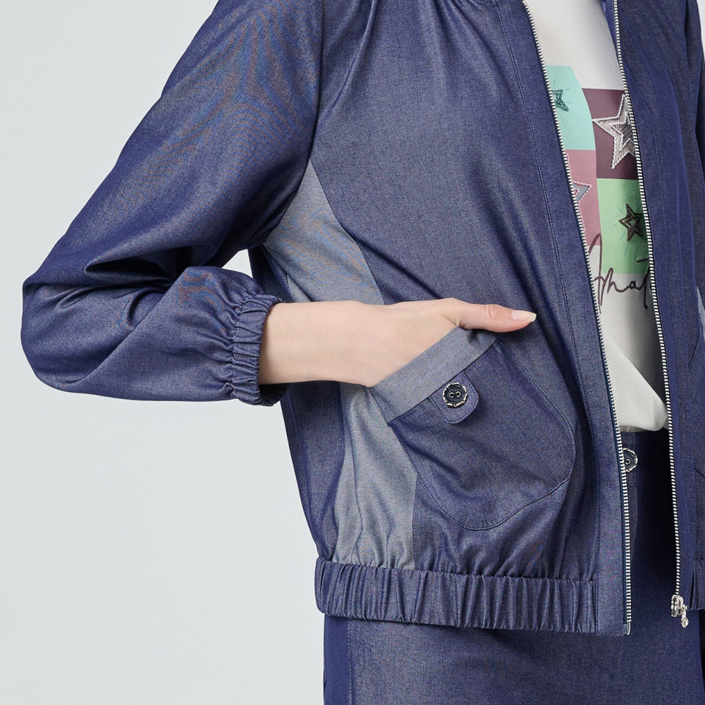 ILEY伊蕾 緞面光澤縲縈連帽牛仔外套(藍；M-XL)_2