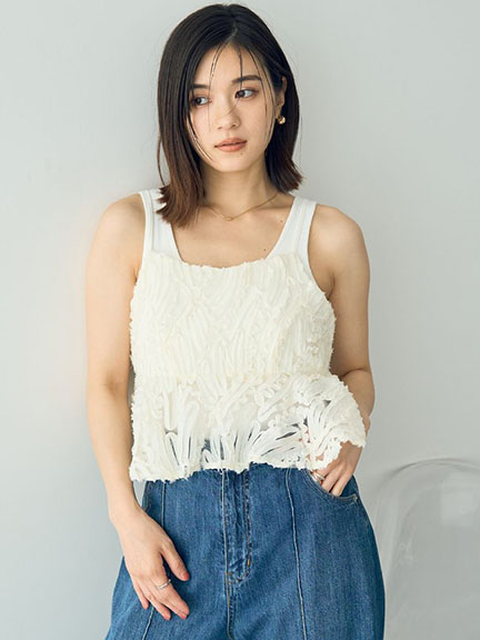 線條蕾絲造型分層薄紗吊帶背心(07000458800) - YECCA VECCA