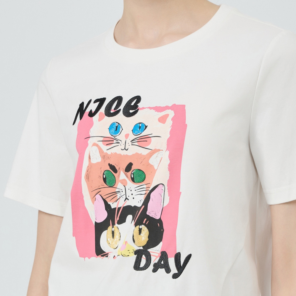 ILEY伊蕾 亮片貓咪刺繡棉質T恤(白；M-XL)_2