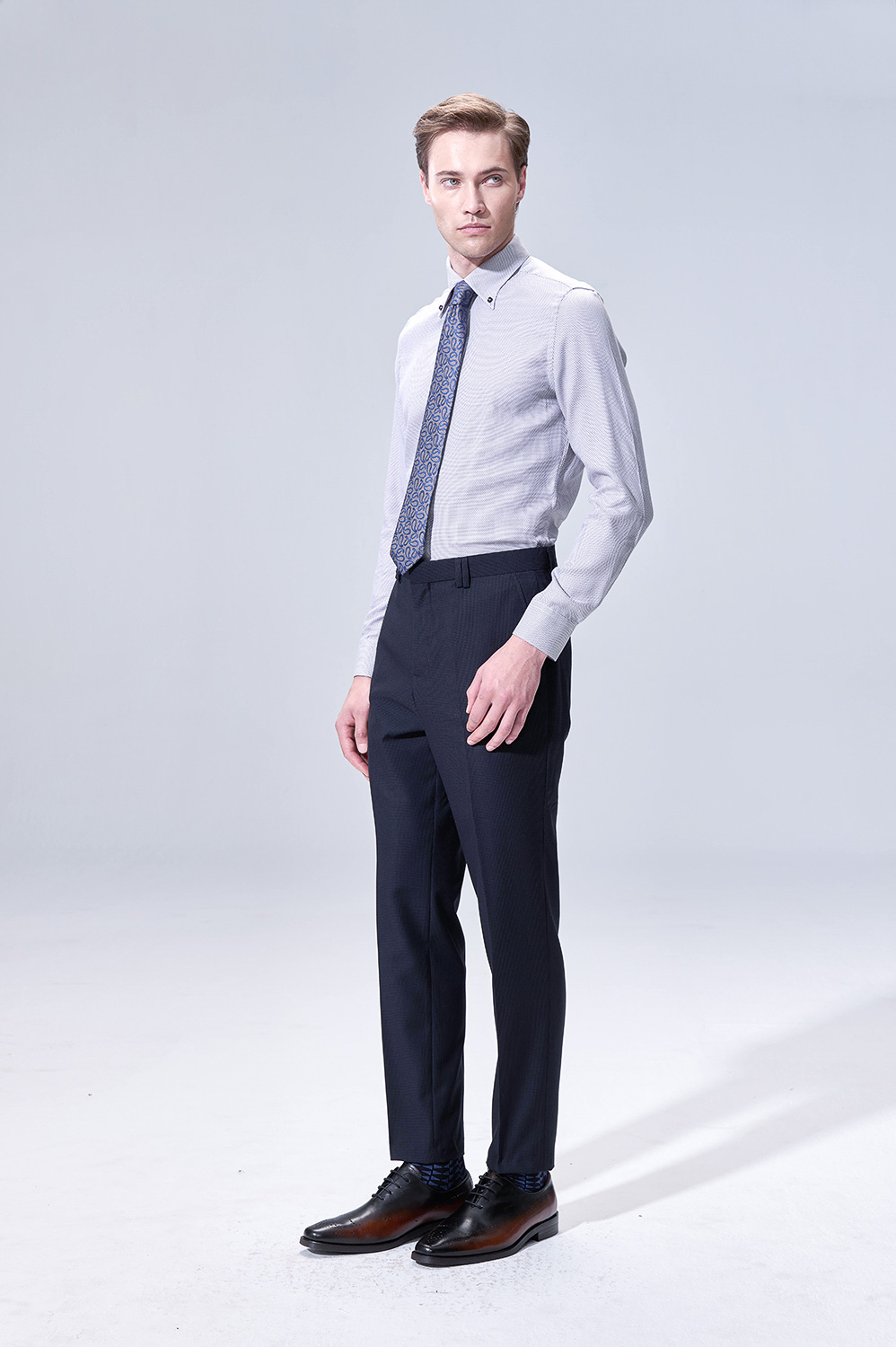 SST&C Off-White Texture Slim Fit Shirt | 00062504004_1