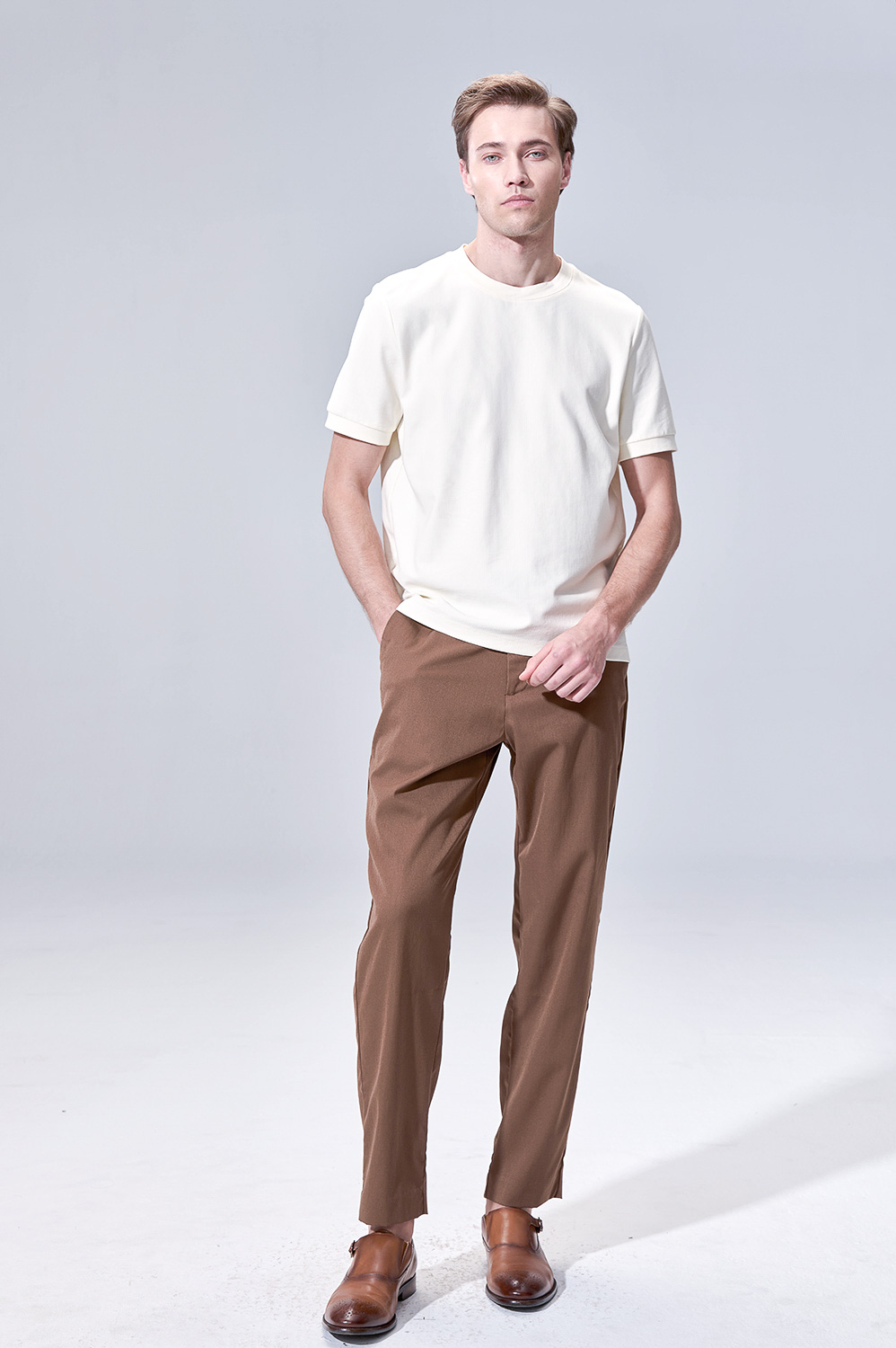 SST&C Off-white Cool Sensation Vertical Stripe High-neck T-shirt | 00212504001_1