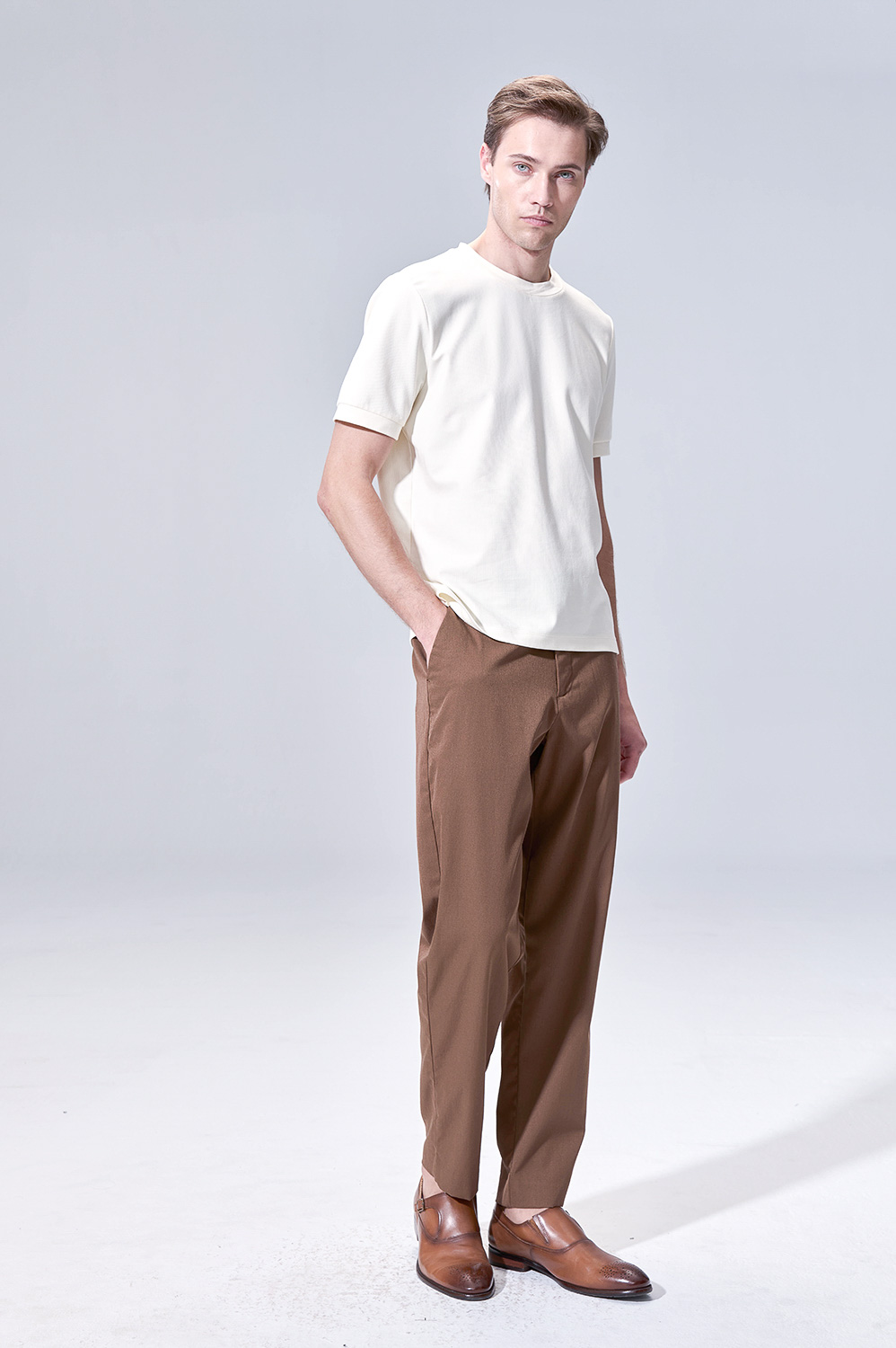 SST&C Off-white Cool Sensation Vertical Stripe High-neck T-shirt | 00212504001_2