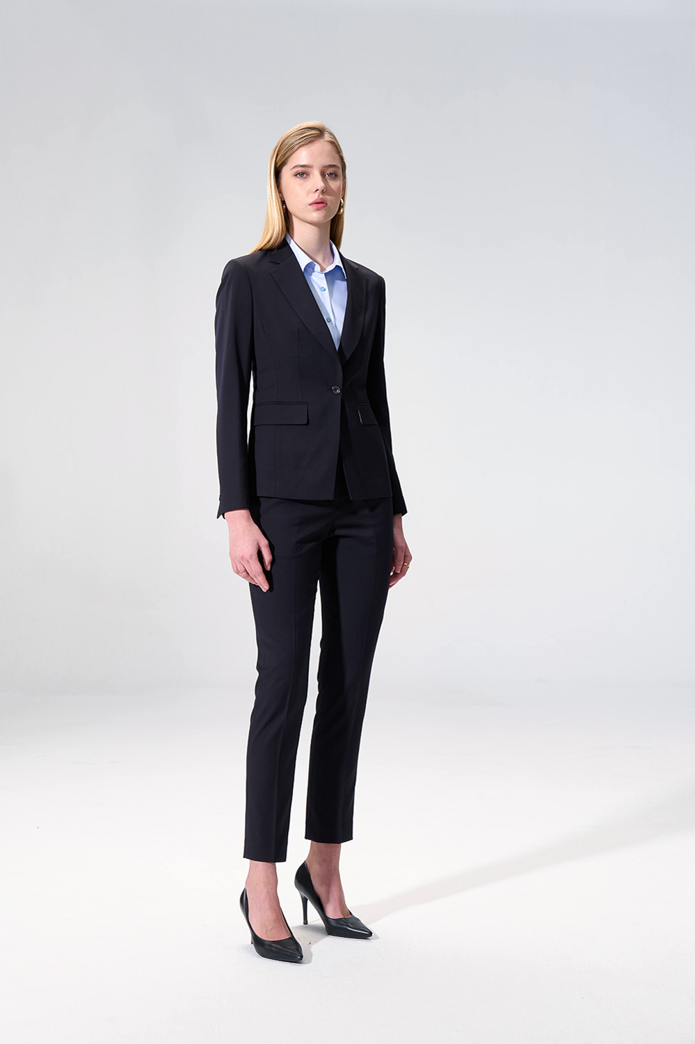 SST&C Black Textured Slim Fit Suit (Machine Washable) | 01012504001_1