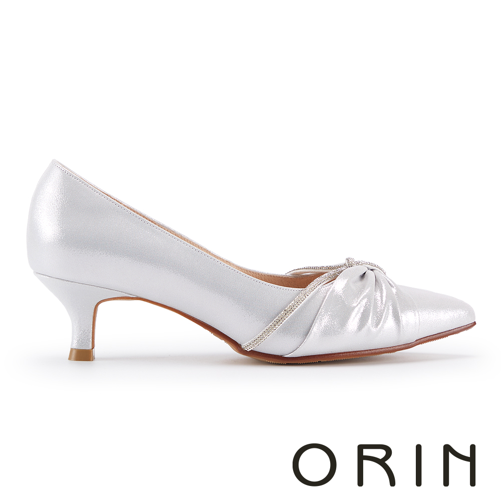 ORIN 光澤羊皮抓皺鑽條造型尖頭中跟鞋 銀色 #25036