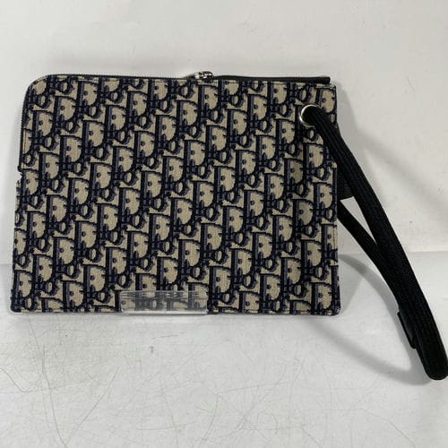 【環球板橋車站店】Christian Dior/手拿包//2caca211yky