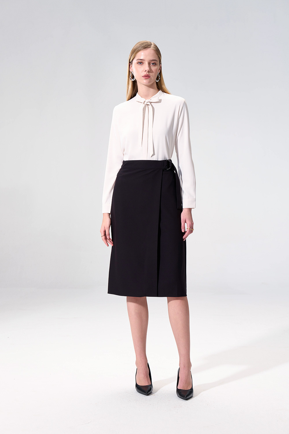SST&C Cream Stand Collar Tie Long Sleeve Top | 01082504009_0