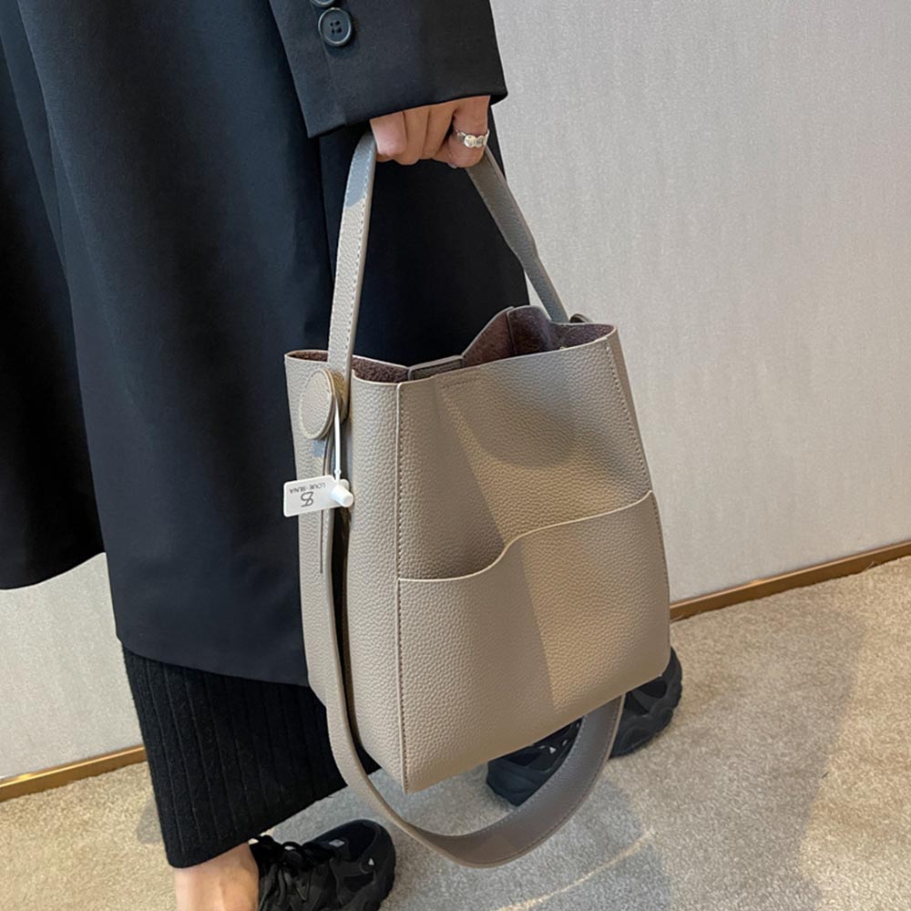 包包 基礎百搭大容量水桶包單肩斜背包【W1211】MAY07｜3色 現貨+預購 19LADY_9