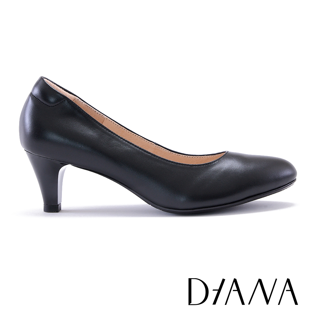 DIANA 舒適典雅素面真皮高跟鞋 黑色 #55197