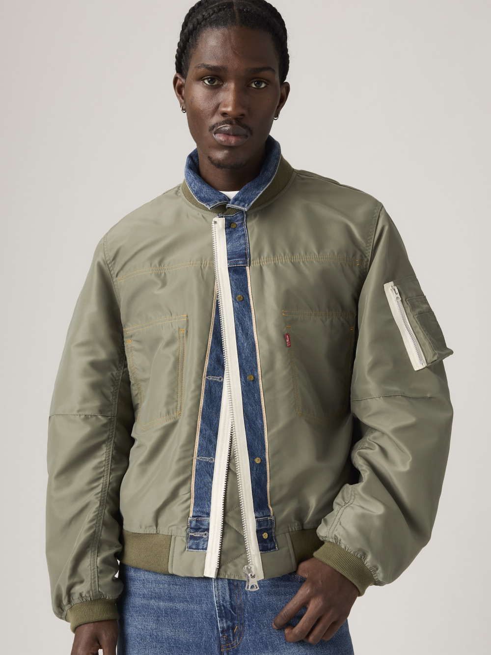 Levi’s® X Sacai 男女同款 雙面丹寧牛仔飛行員外套 人氣新品
