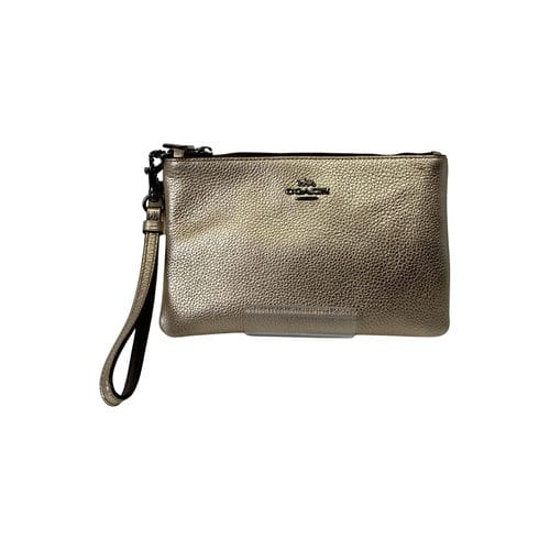 【苗栗尚順廣場店】COACH/手拿包//G1877-23513
