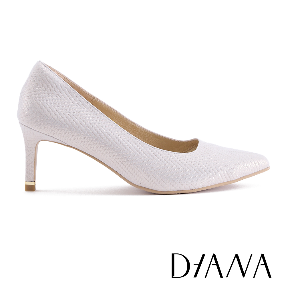 DIANA 羊皮壓紋素面尖頭高跟鞋 粉色 #55255