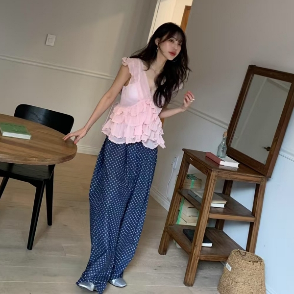 韓風不規則花邊拼接V領無袖上衣．白鳥麗子_6