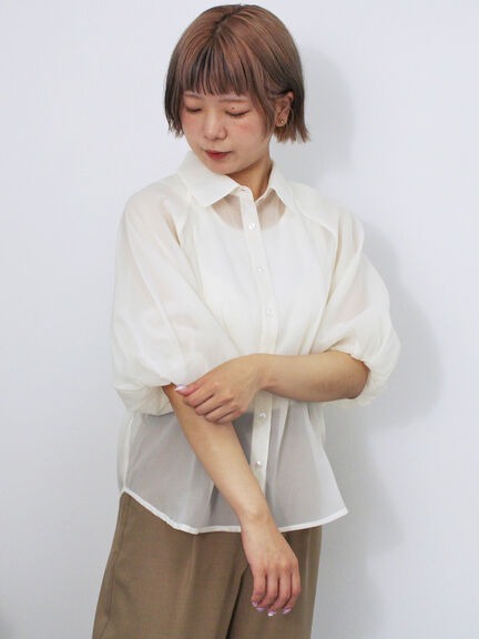 透明感澎澎袖俐落翻領排釦襯衫(0F000906610) - ehka sopo