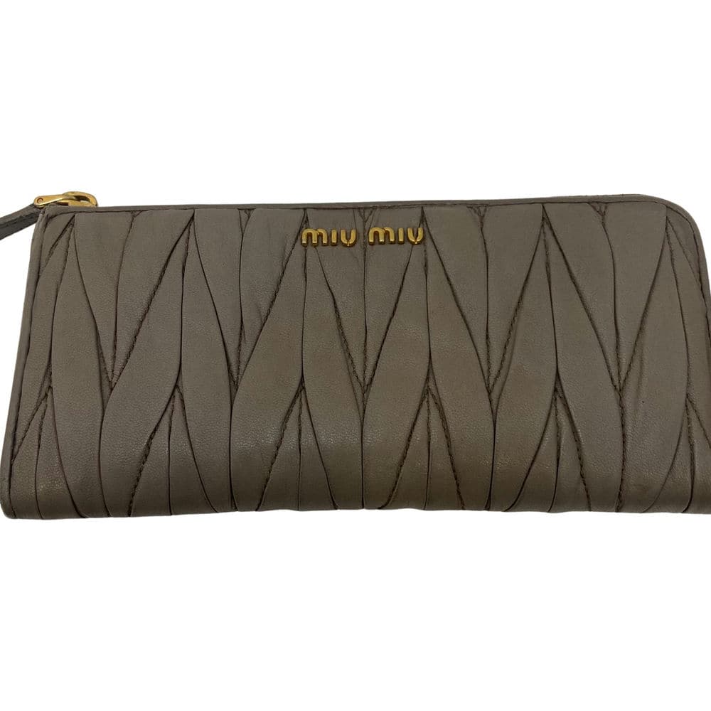 【台北車站館前店】MIU MIU/長夾錢包///2346980235772