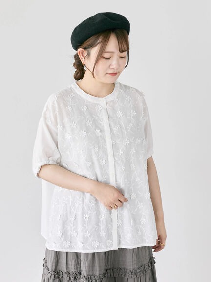 立體感小花刺繡短袖立領襯衫(0F001032110) - Samansa Mos2