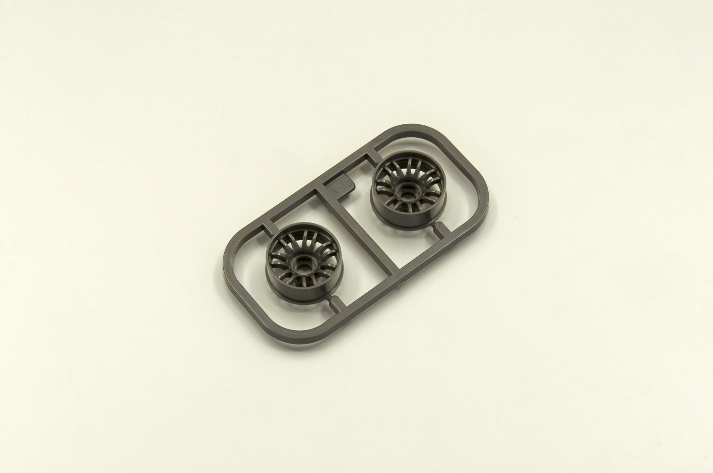 MZH130G-N35 Multi Wheel N / Offset 3.5 (Gray / MR-03 / 2pcs) - DIS_0