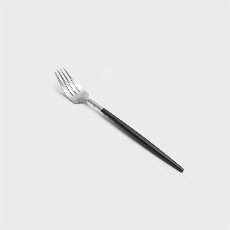 葡式 設計風潮 22.4cm 不銹鋼主餐叉│黑銀│單品_1