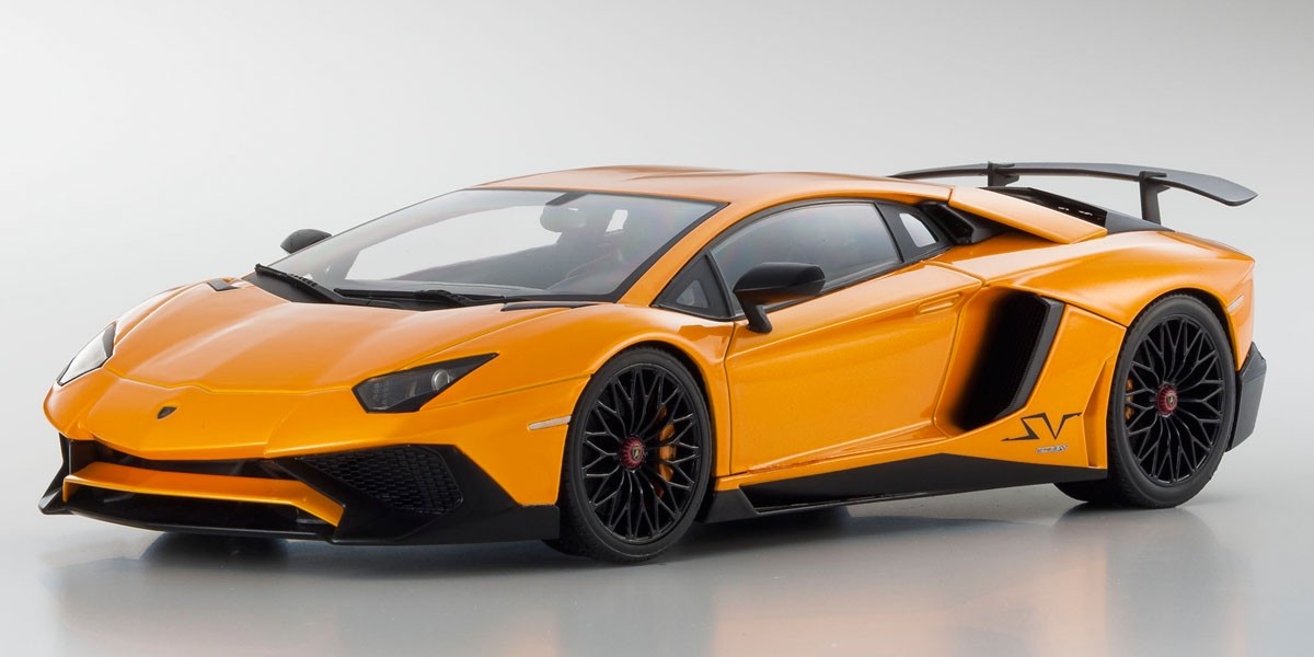 C09521P 1:18 scale Lamborghini Aventador SV  Orange_0