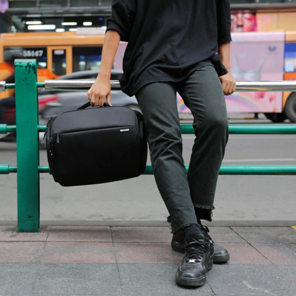 incase icon sling pack