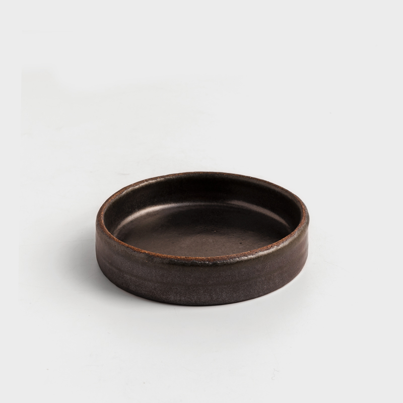 職人 手捻焰燒 12.5cm 陶瓷淺盤｜漆黑｜單品_0
