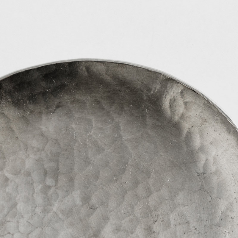 Hammer 9cm Tin Shallow Plate | Dot_3