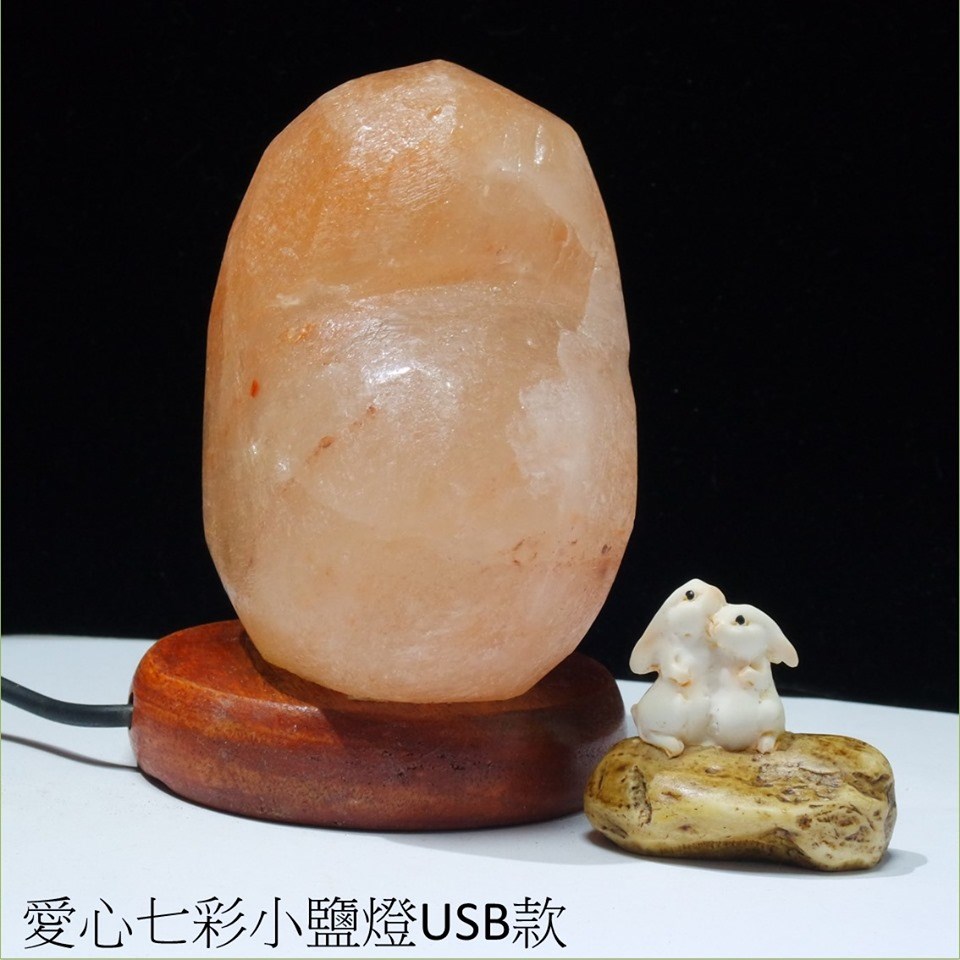 愛心七彩小鹽燈USB造型鹽燈～居家風水、招財納福、擋煞避邪、氣氛營造_1