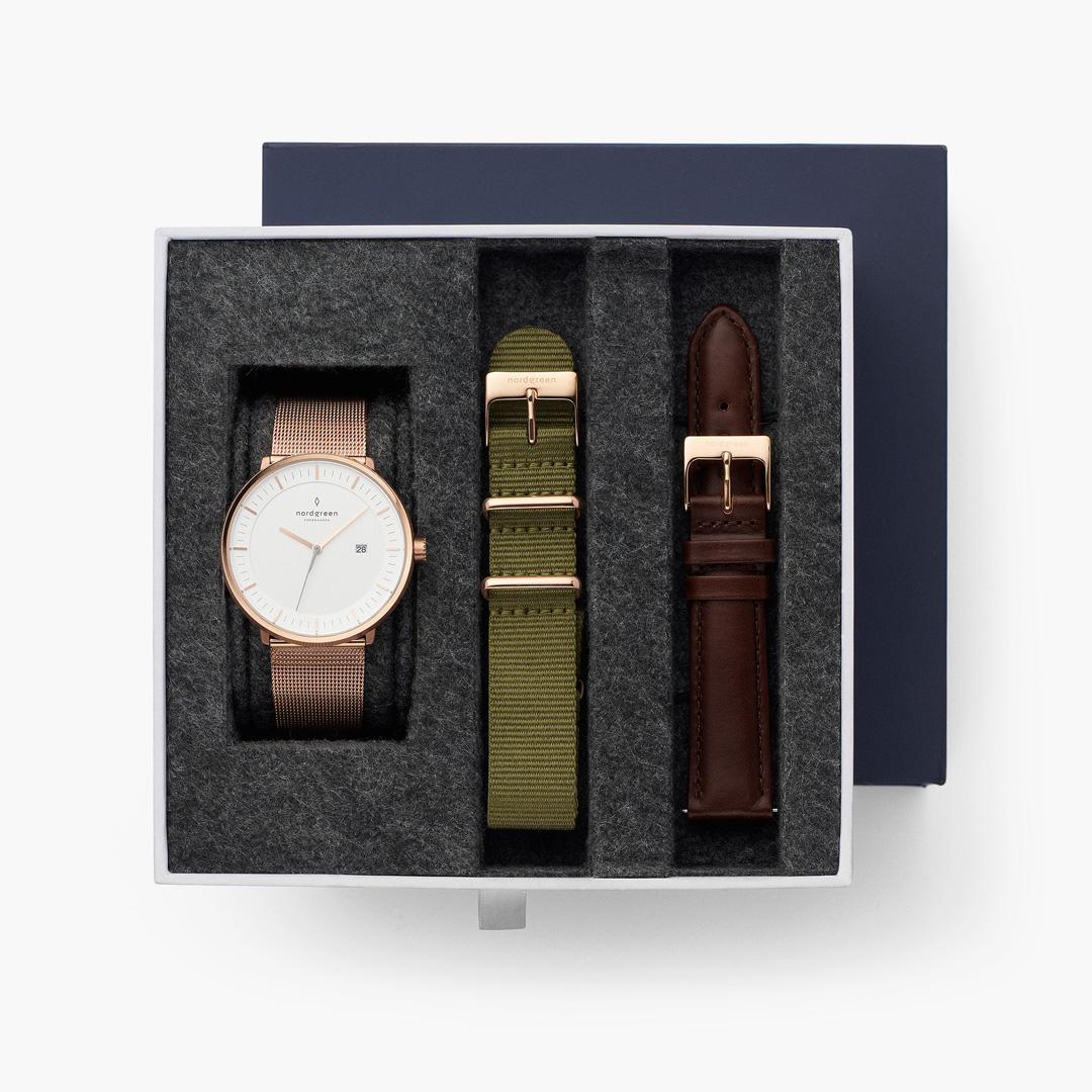 【超值組合・限時8折】ND精裝禮盒 Philosopher 哲學家 40mm 玫瑰金殼×白面 玫瑰金米蘭錶帶+波西米亞綠尼龍錶帶+深棕真皮錶帶 Nordgreen 北歐設計師手錶 PH40RGMERONAGLDB 組合裝 熱賣中!_1