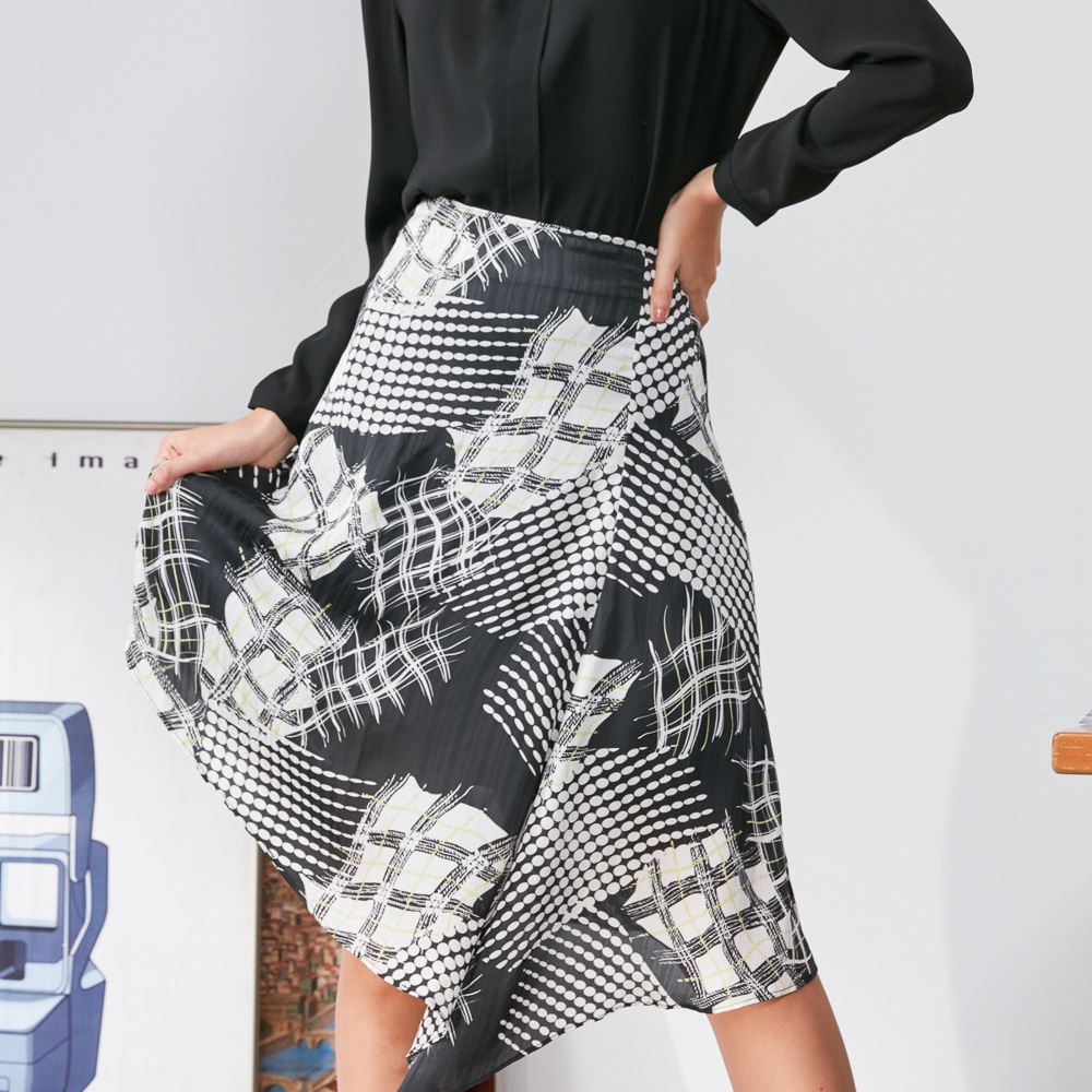 SST&C #Online Exclusive  Women'S Black and White Checkered Design Bias Skirt | 8361909002  (Outlet)_2