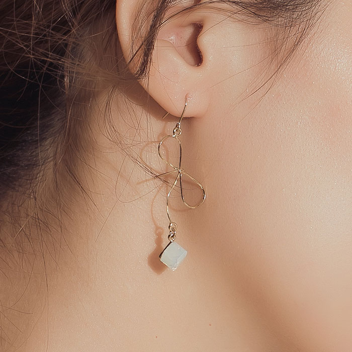 可愛來襲．耳環 / 耳夾 NT$380