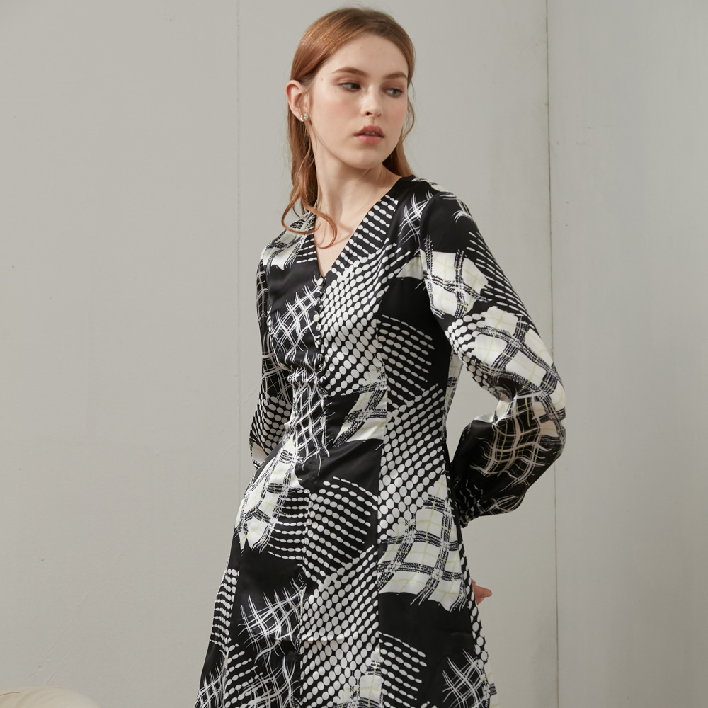 SST&C Black Check Pattern Print Throw-Sleeve Floral Dress | 8561909004  (Outlet)_1