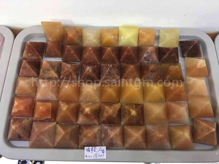 【惜福品】金字塔 特價120元(原價150元) 橘東菱/紫水晶/粉晶/天河石/藍虎眼/綠東菱/紅碧玉_0