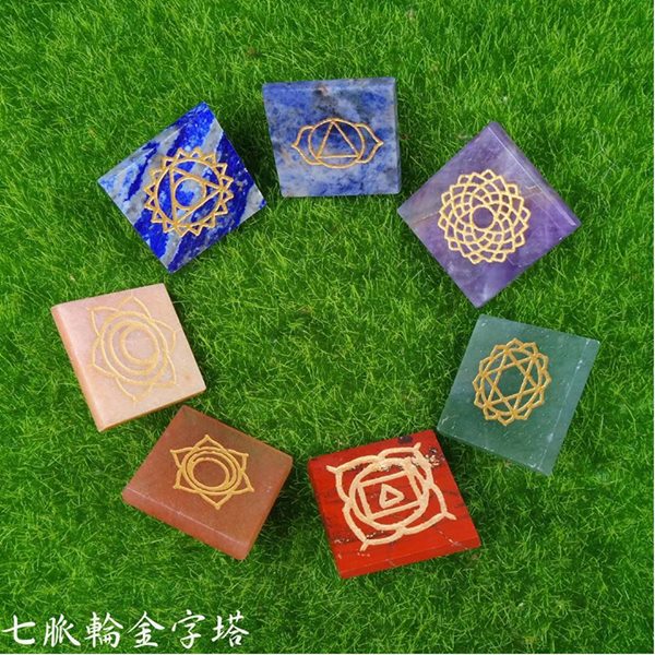 【惜福品】金字塔 特價120元(原價150元) 橘東菱/紫水晶/粉晶/天河石/藍虎眼/綠東菱/紅碧玉_4