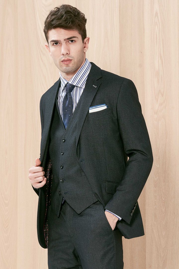 SST&C Gray Textured Slim Fit Suit Jacket | 0112003002  (Outlet)_0